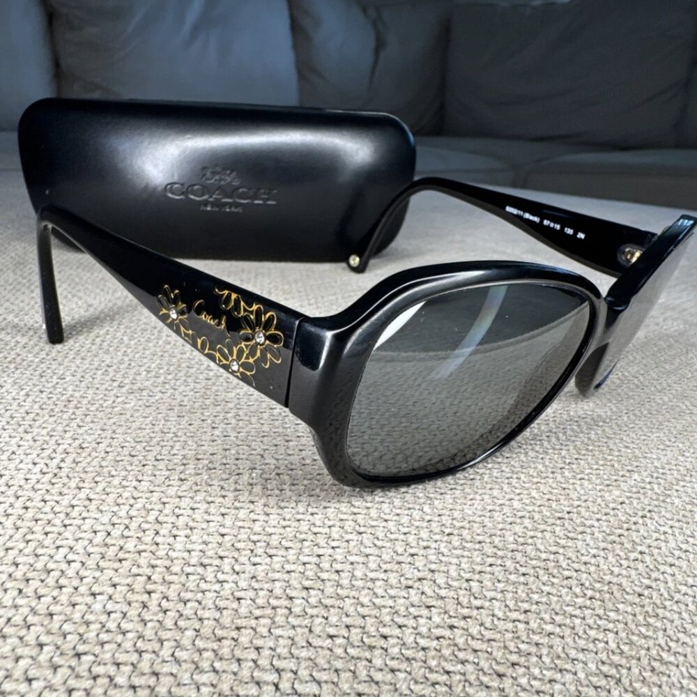 Coach Reese Sunglasses HC 8011B L022 Designer E Frames 57-15-135 97661 w Case